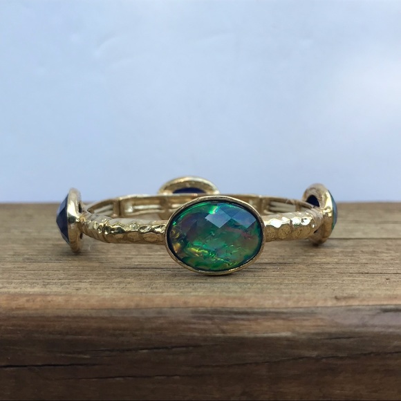 4 green blue stones with gold elastic holders bracelet - Picture 7 of 7